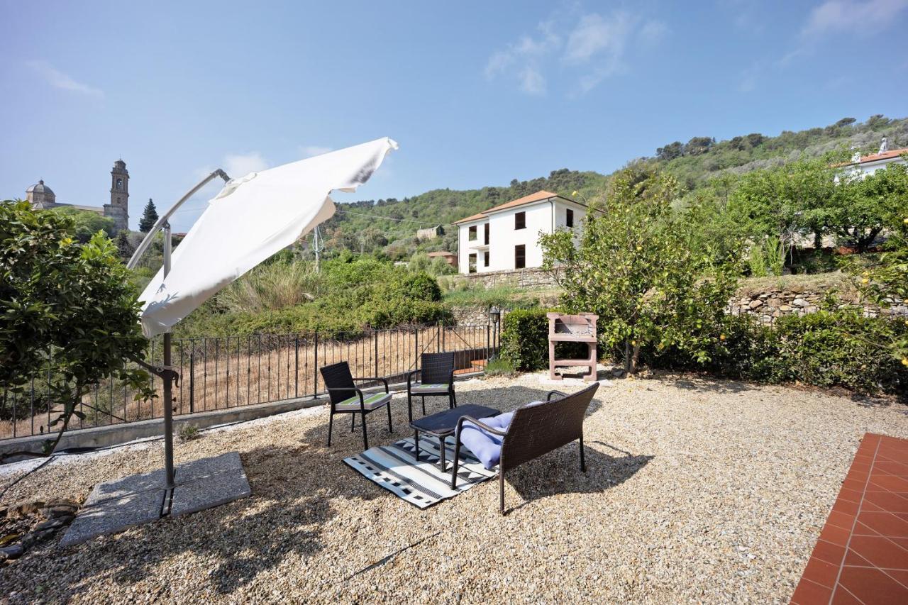Maison Laura Diano Borello ภายนอก รูปภาพ